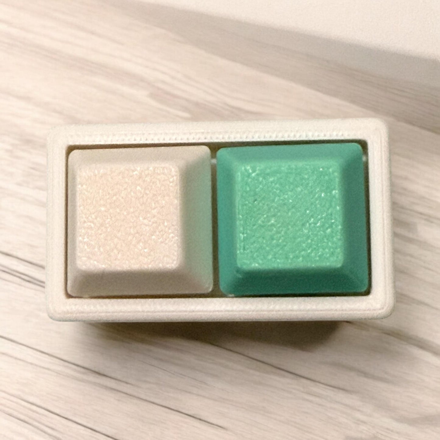 Adorable 3D Printed Yes/No Clicker - Perfect Handheld Size!
