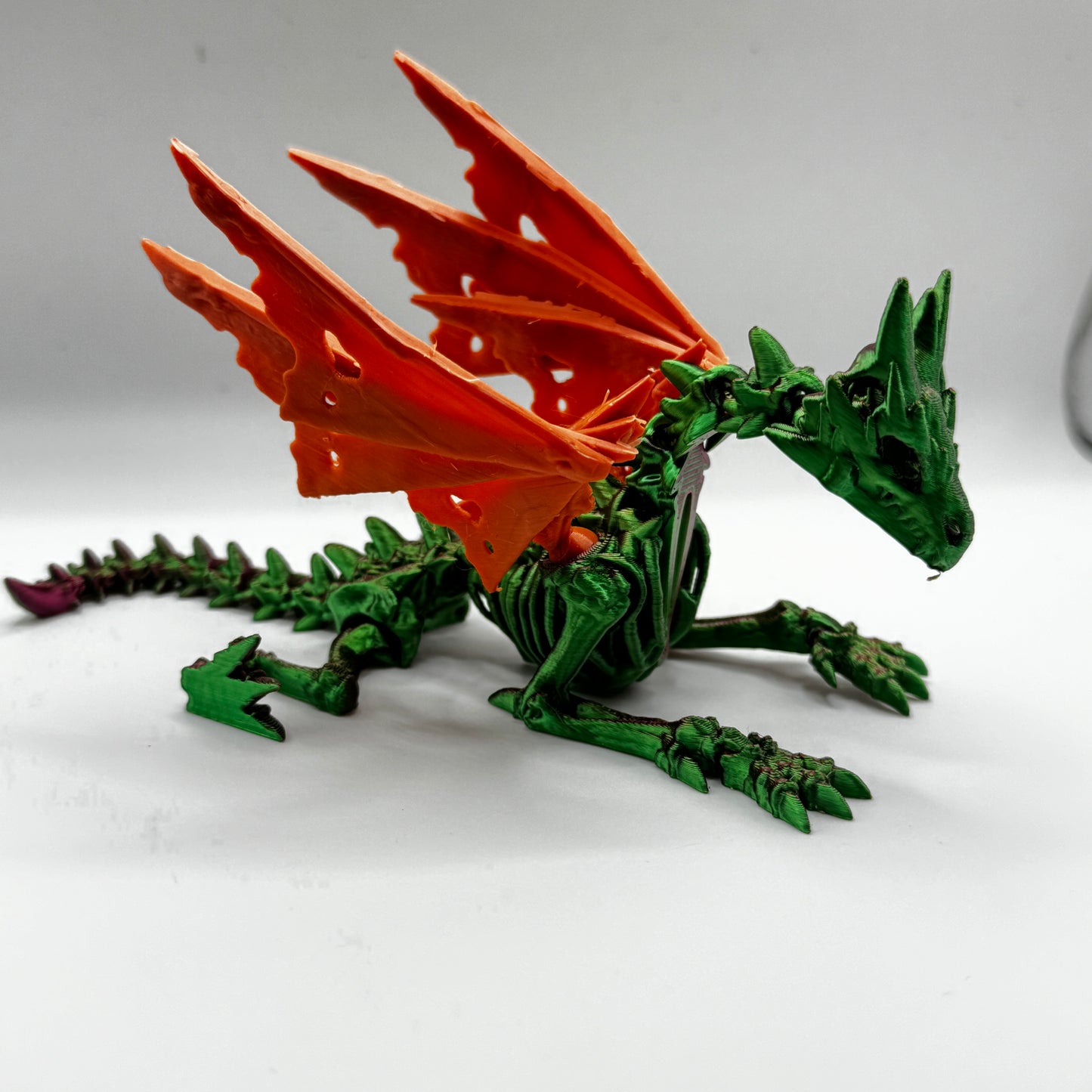 Wraithwing Dragon Red&Green slik 60% Size