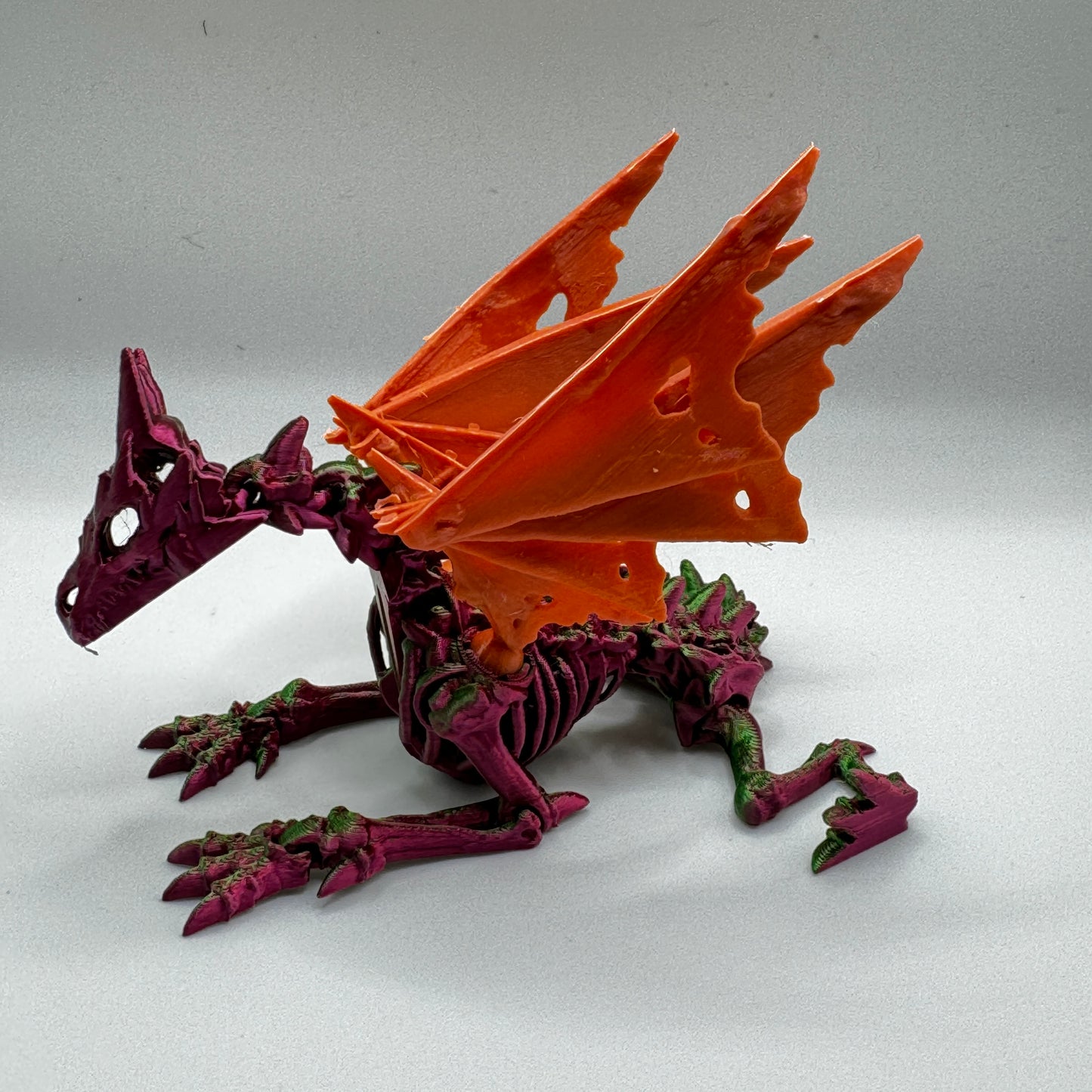 Wraithwing Dragon Red&Green slik 60% Size