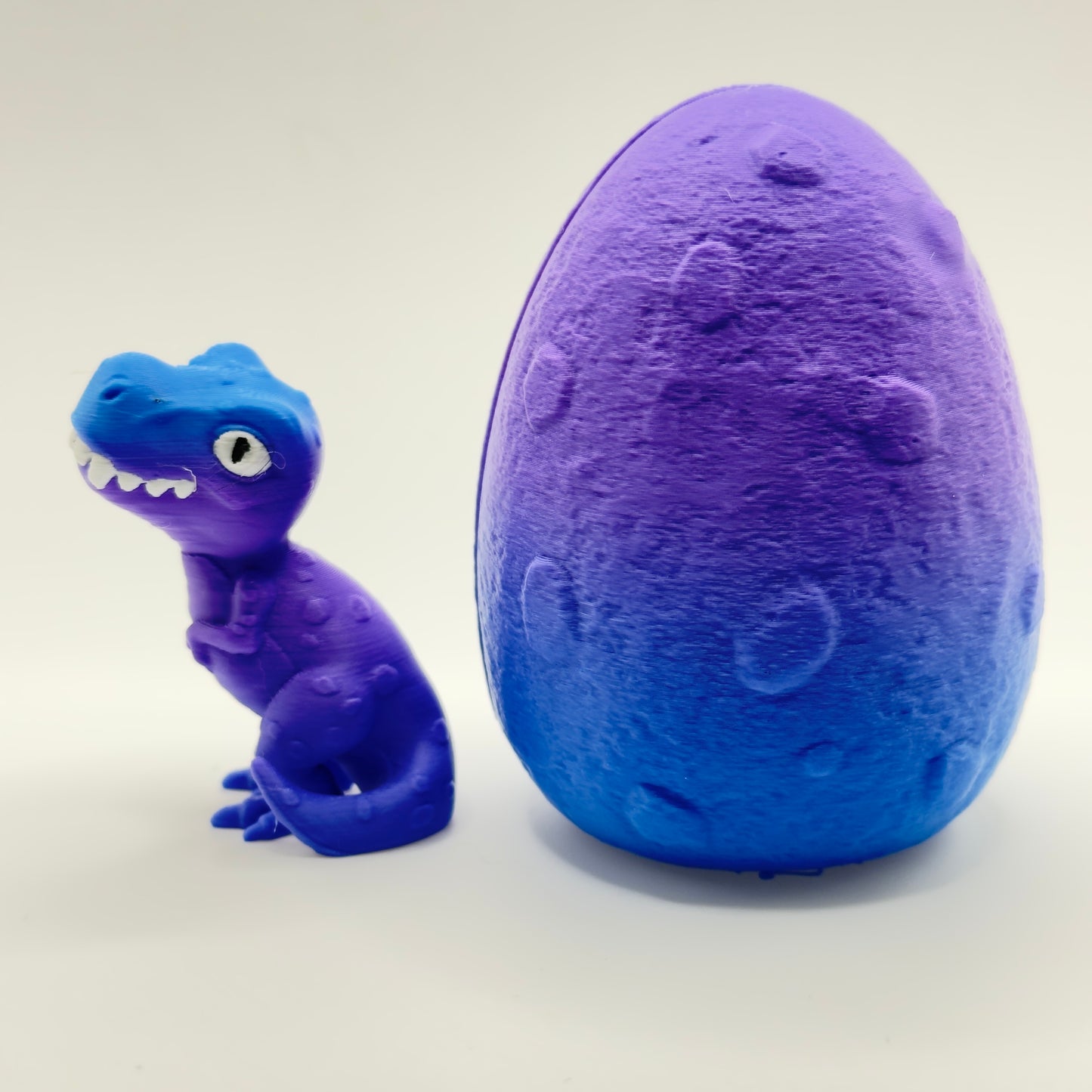 Dragon Egg - Fire blue/purple