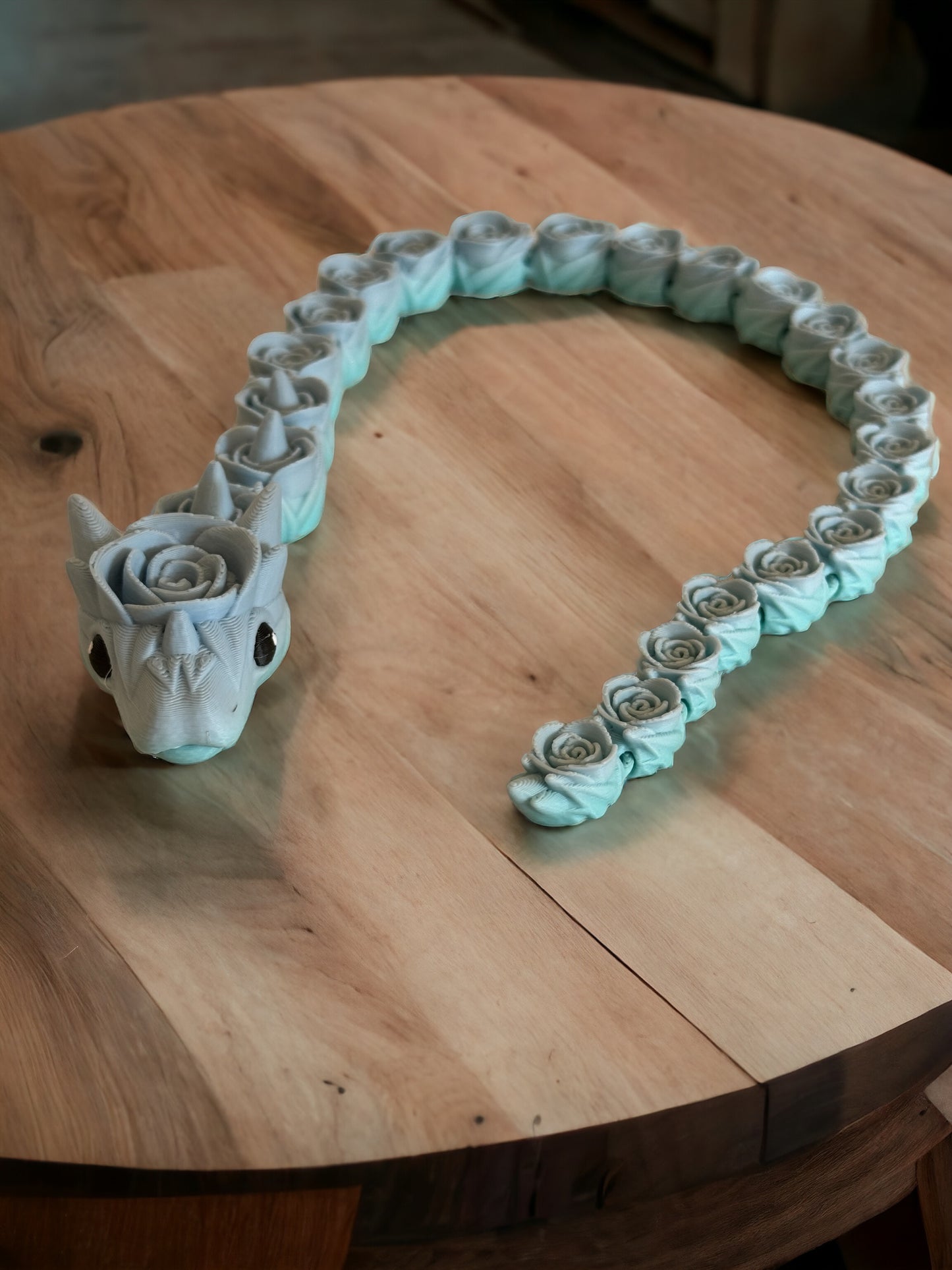 Unleash Your Creativity with Our Customizable 3D Printed Snake with Roses