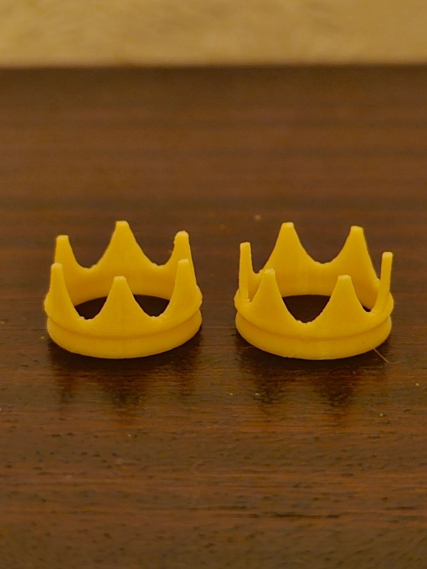 Premium Sea Urchin Hats High Quality Gold Crown Petg filament uk