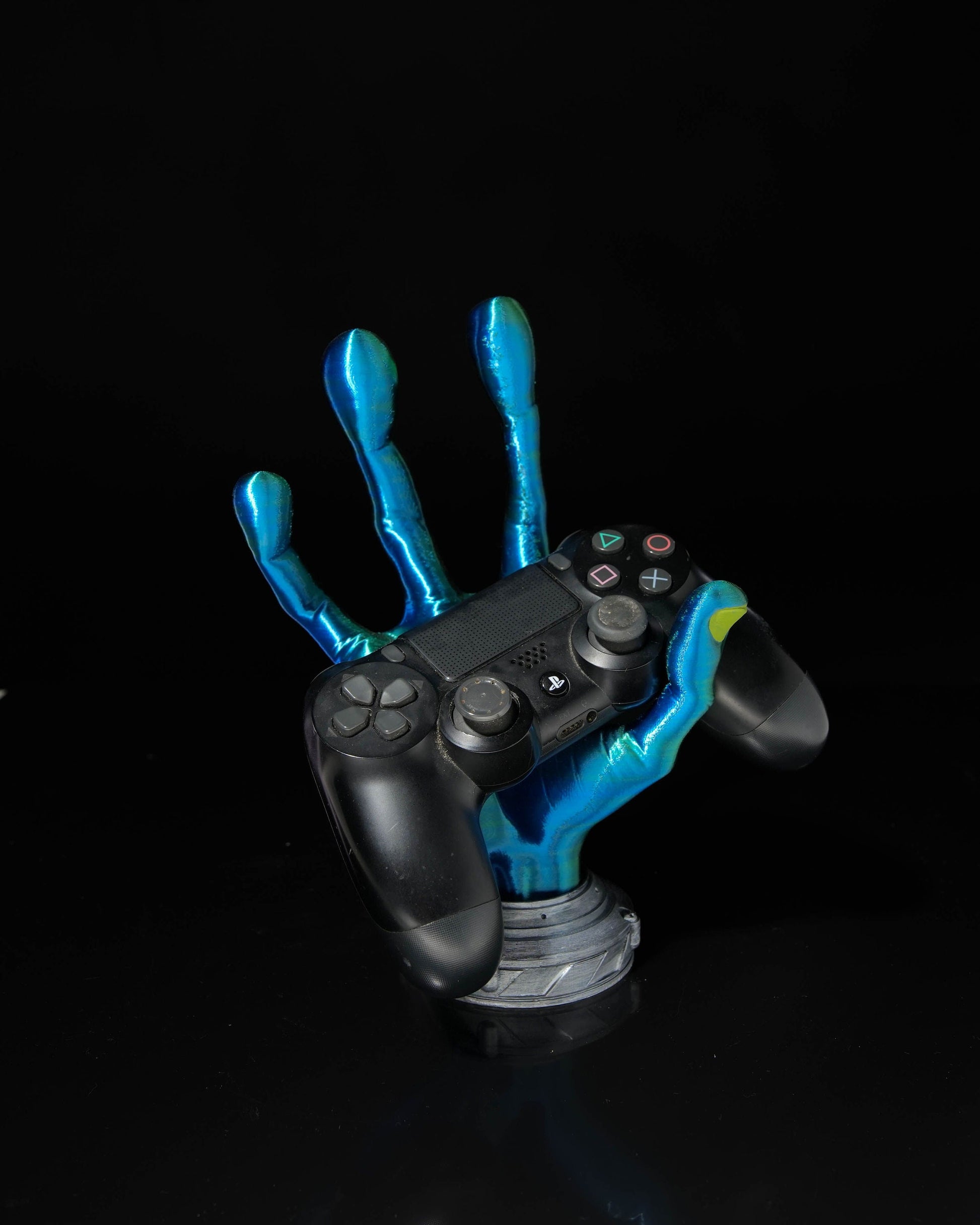 Level Up Your Gaming Setup with our Alien Hand Controller Holder!