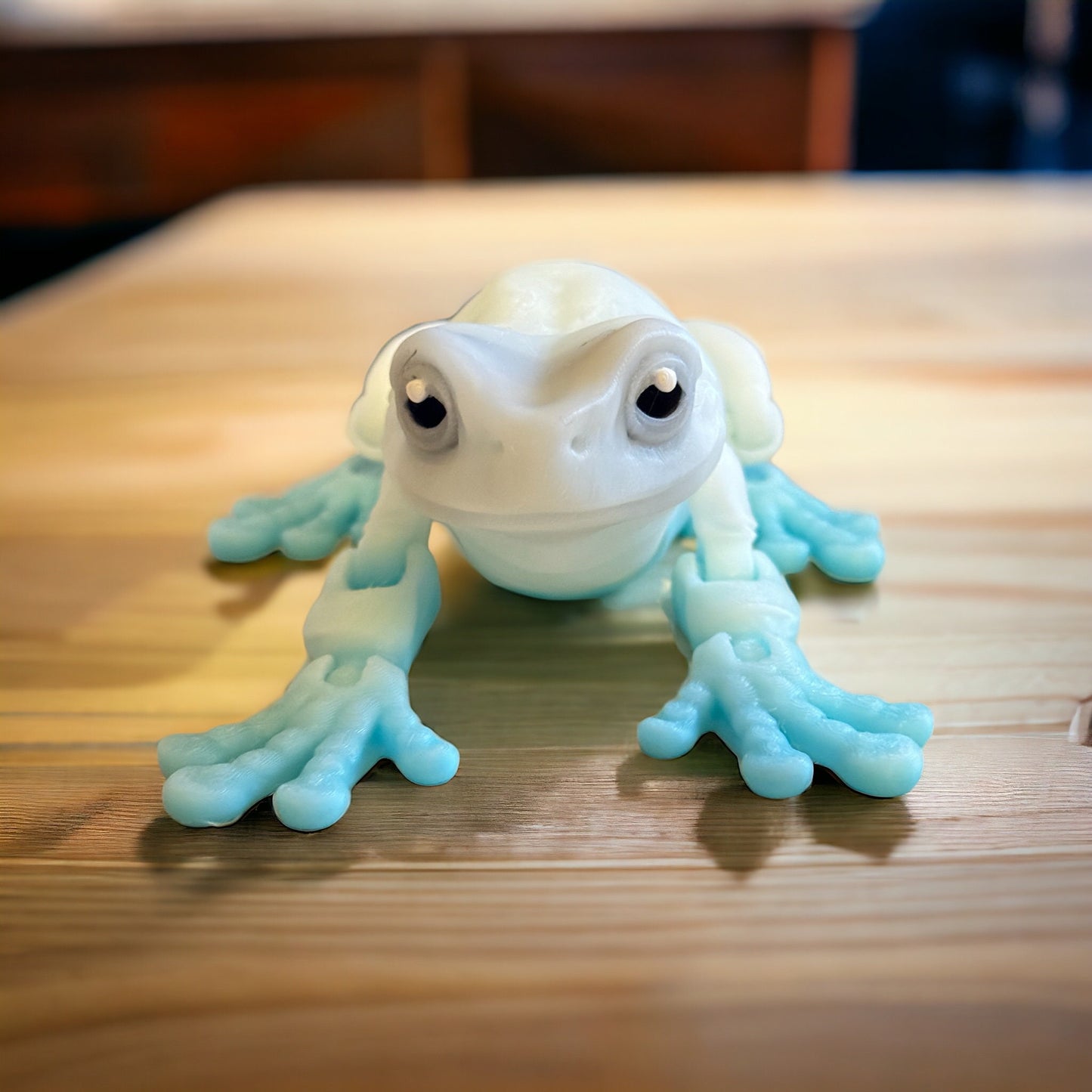 3d printed articulated Tree Frog, White's Tree Frog - MatMireMakes