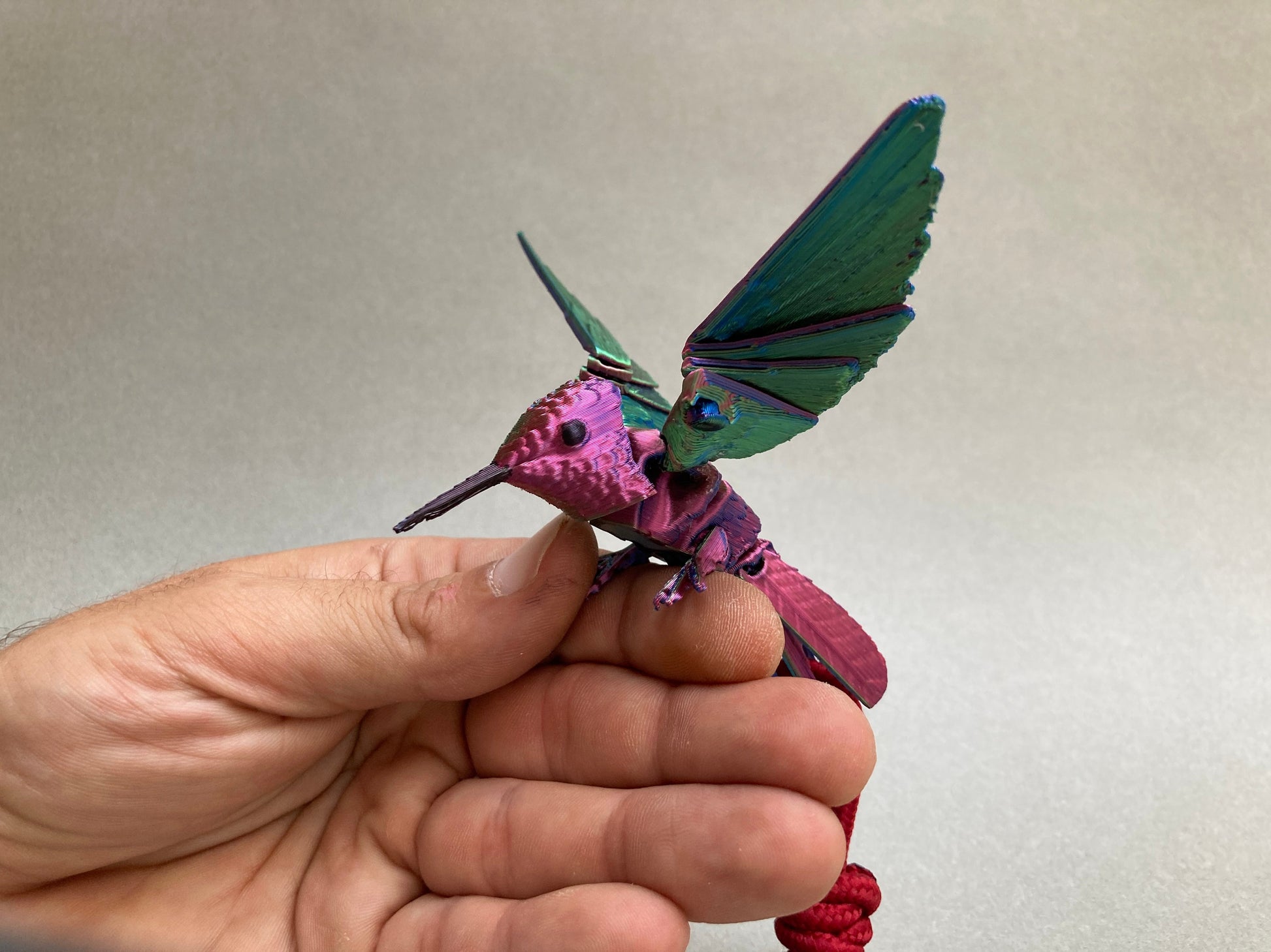 Exquisite 3D Printed Hummingbird Sculpture