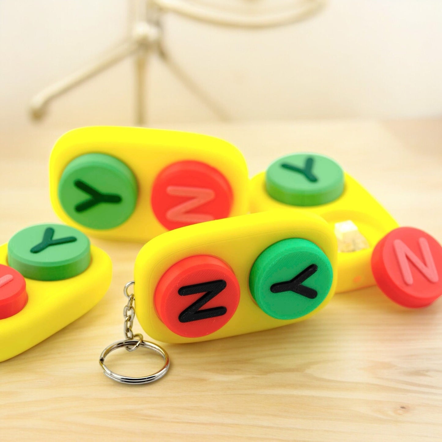 Adorable 3D Printed Yes/No Clicker - Perfect Handheld Size!