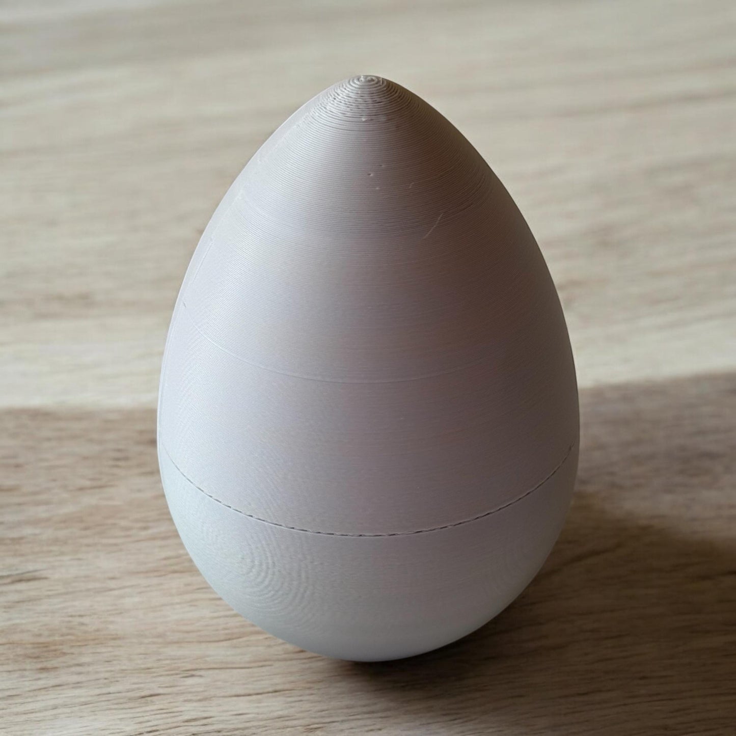 Adorable 3D Printed Crackable easter egg with dragon inside - Perfect Handheld Size! Adhd