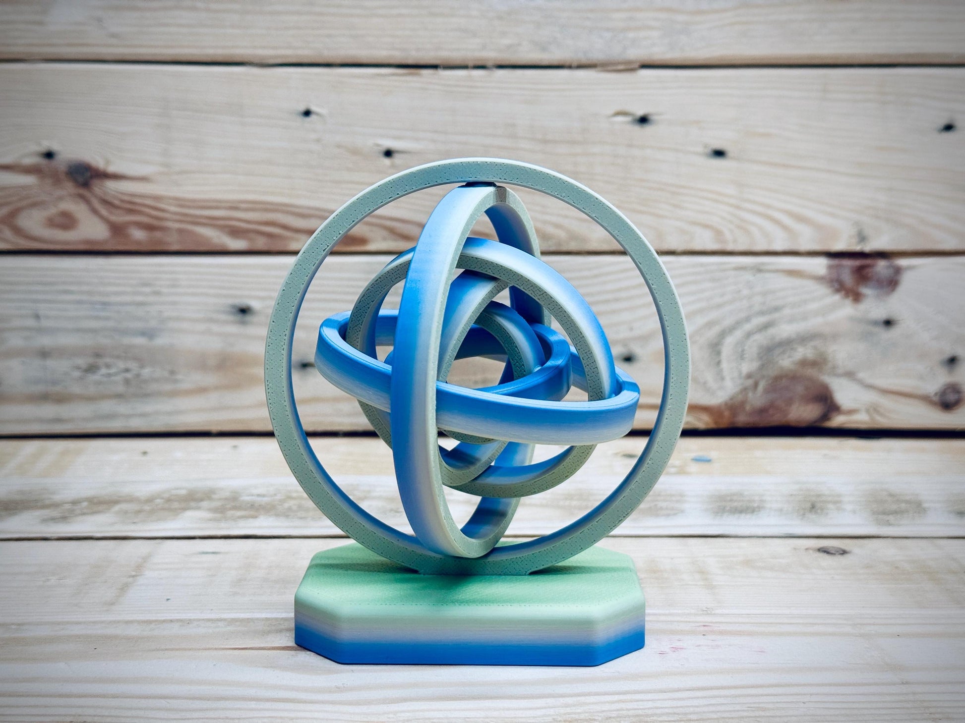 Desktop mini gyro | 3D Printed Kinetic Motion Display