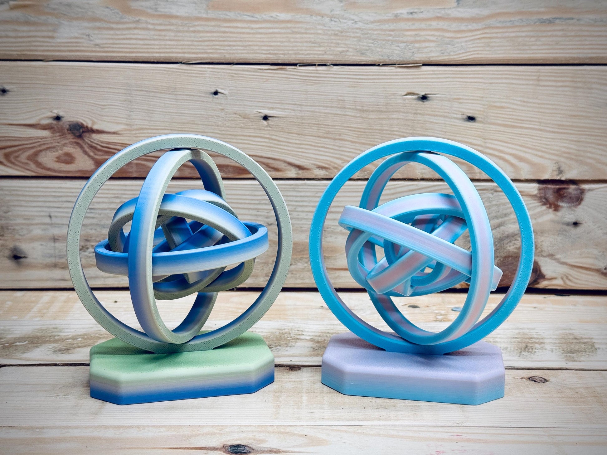 Desktop mini gyro | 3D Printed Kinetic Motion Display