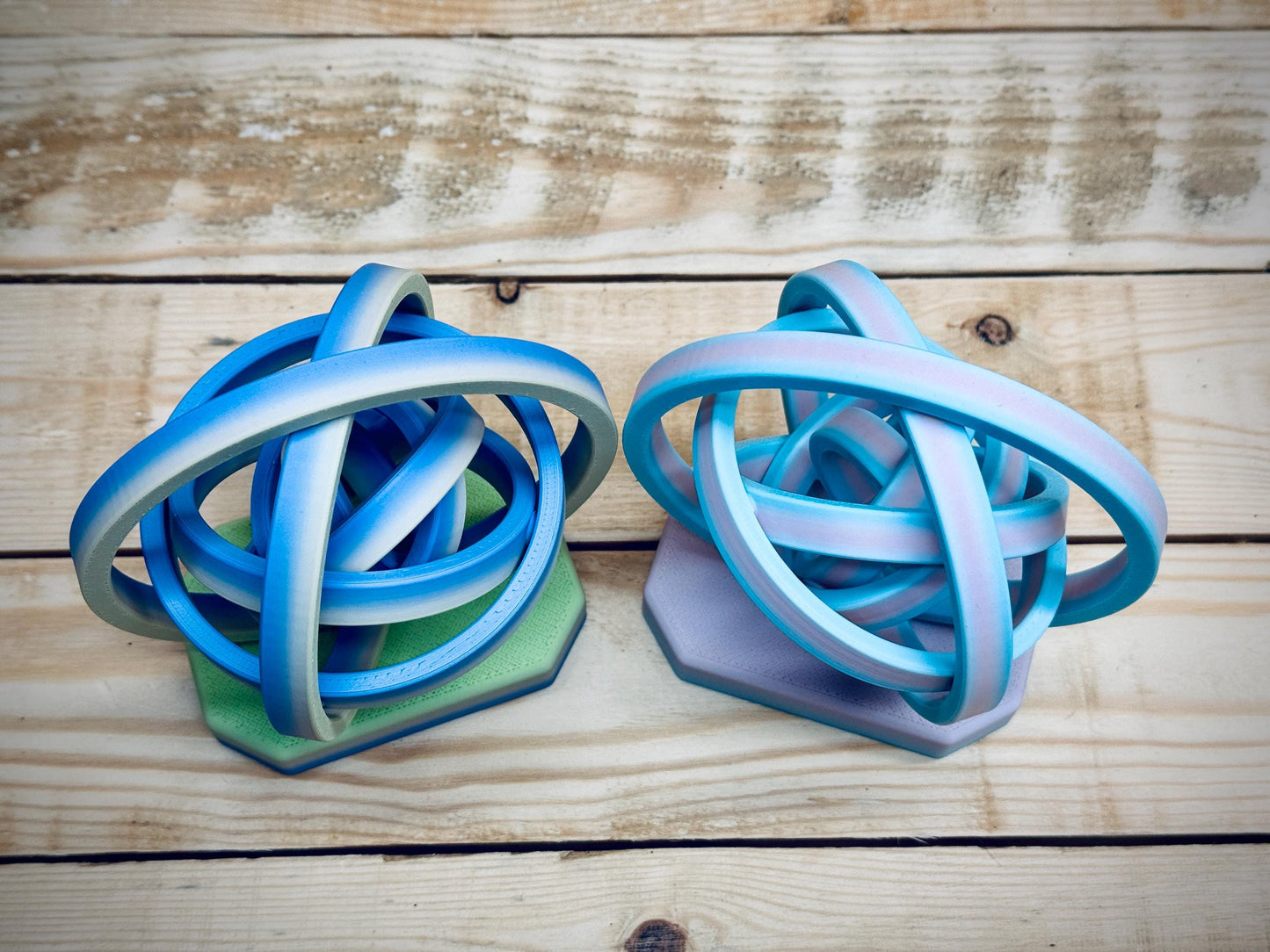Desktop mini gyro | 3D Printed Kinetic Motion Display
