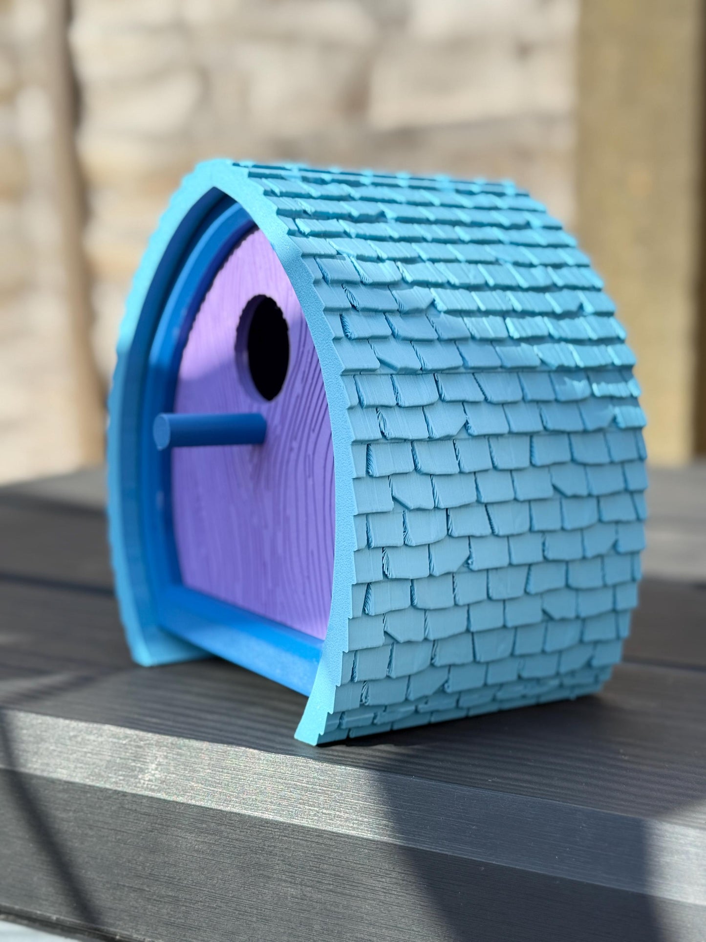 3D Printed Shingled Birdhouse – Custom Two-Color Design | Modern Garden Décor for Feathered Friends