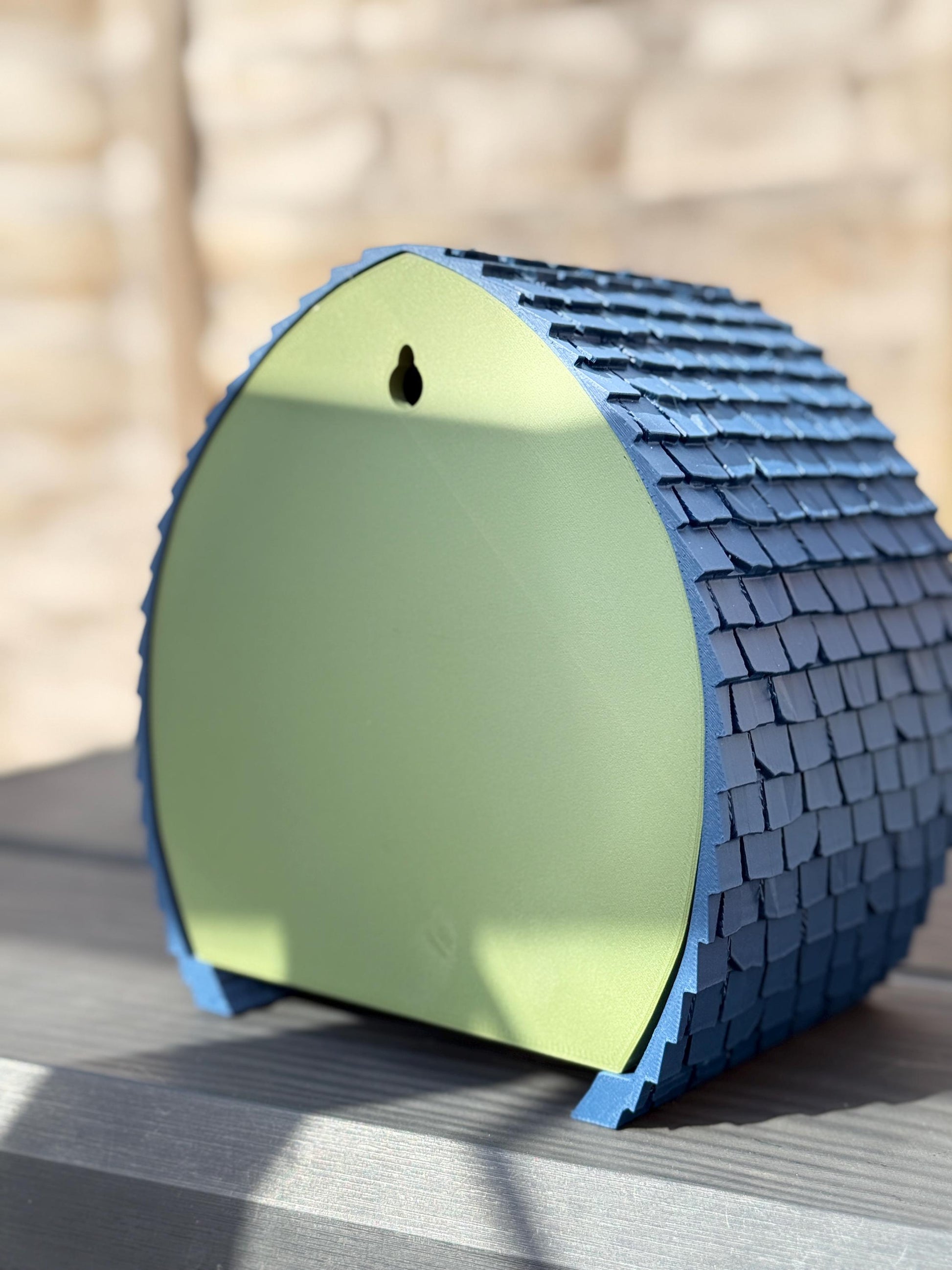 3D Printed Shingled Birdhouse – Custom Two-Color Design | Modern Garden Décor for Feathered Friends
