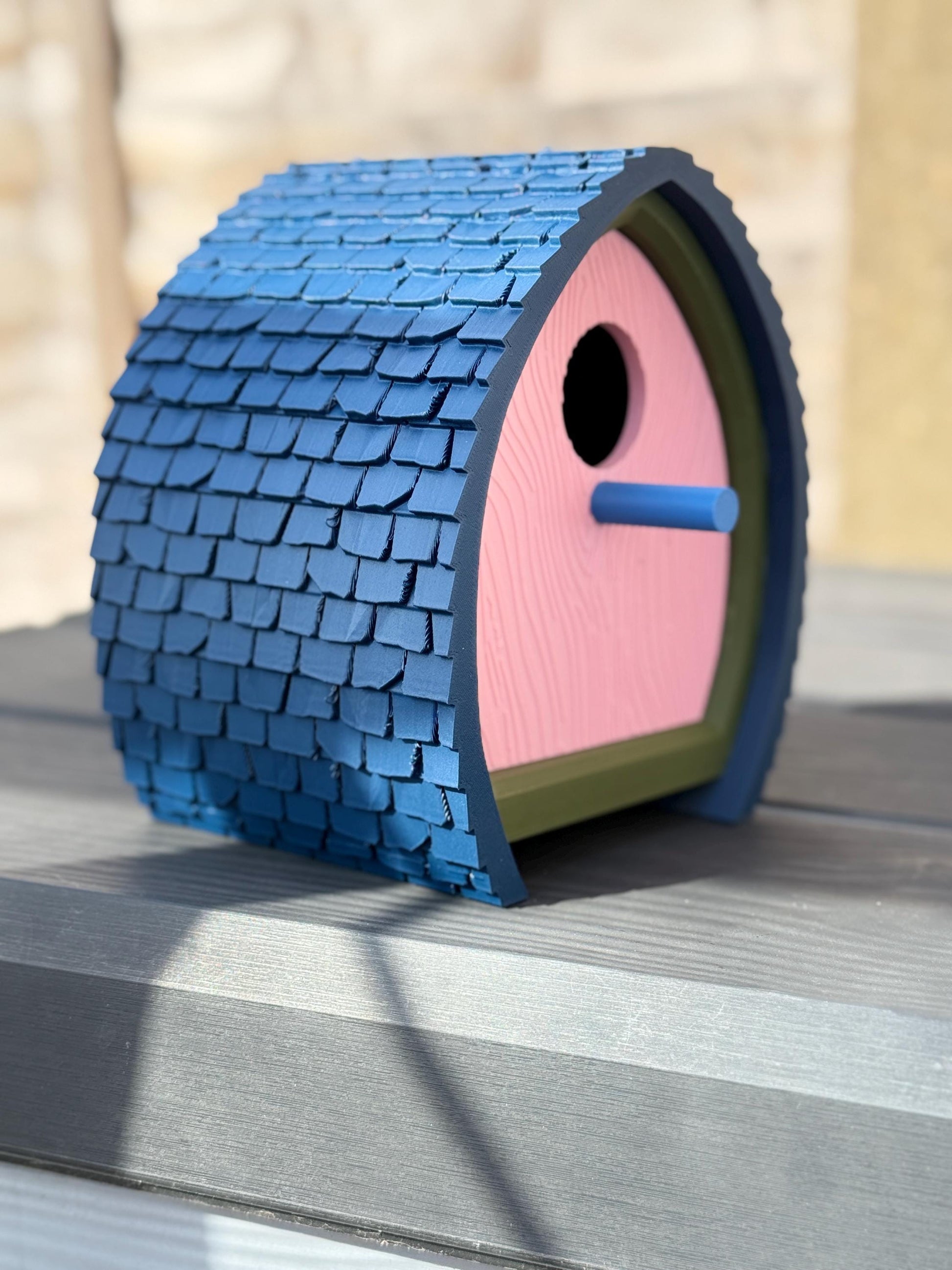 3D Printed Shingled Birdhouse – Custom Two-Color Design | Modern Garden Décor for Feathered Friends