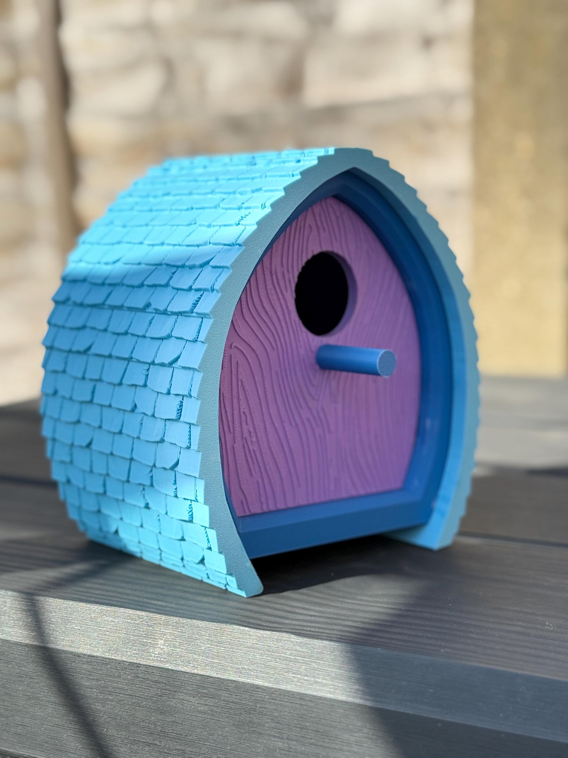3D Printed Shingled Birdhouse – Custom Two-Color Design | Modern Garden Décor for Feathered Friends