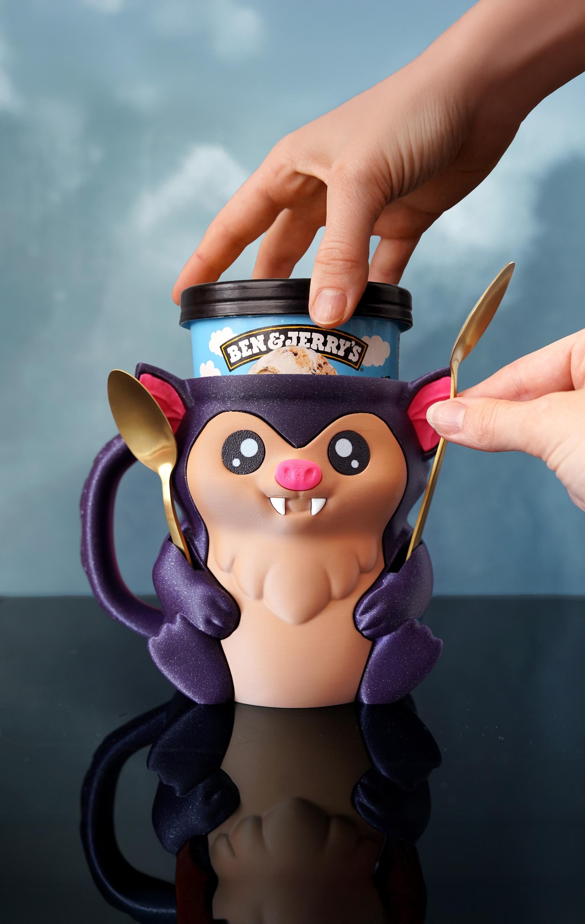 Bramble the Bat Ice Cream Pint Holder | Eco Friendly 3D Printed Pint Cozy with Spoon Slots | Cute Bat Gift for Ice Cream Lovers