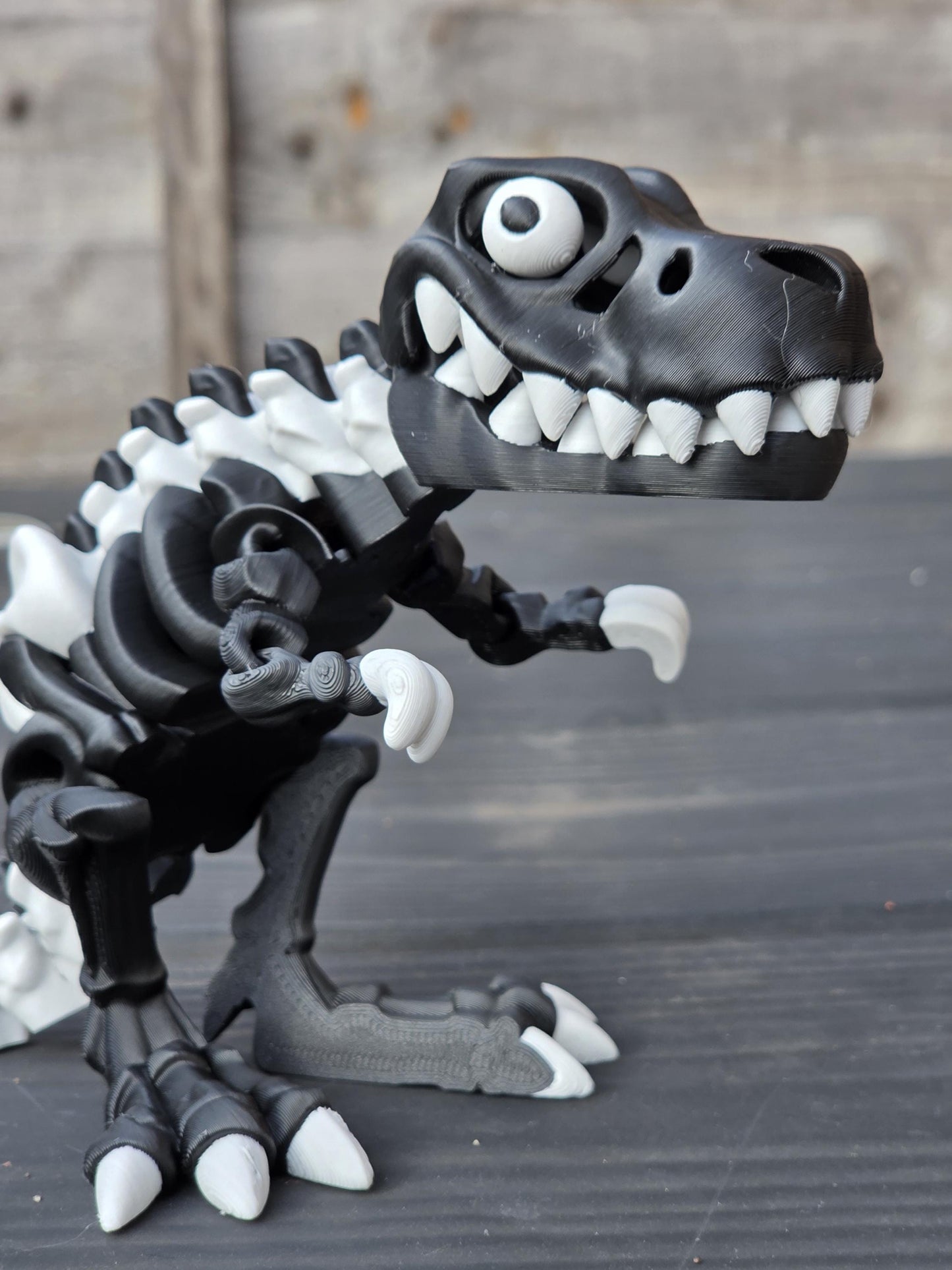 3D Printed Flexi T-Rex Dinosaur – Customizable in 2 Colors – 151mm Adhd