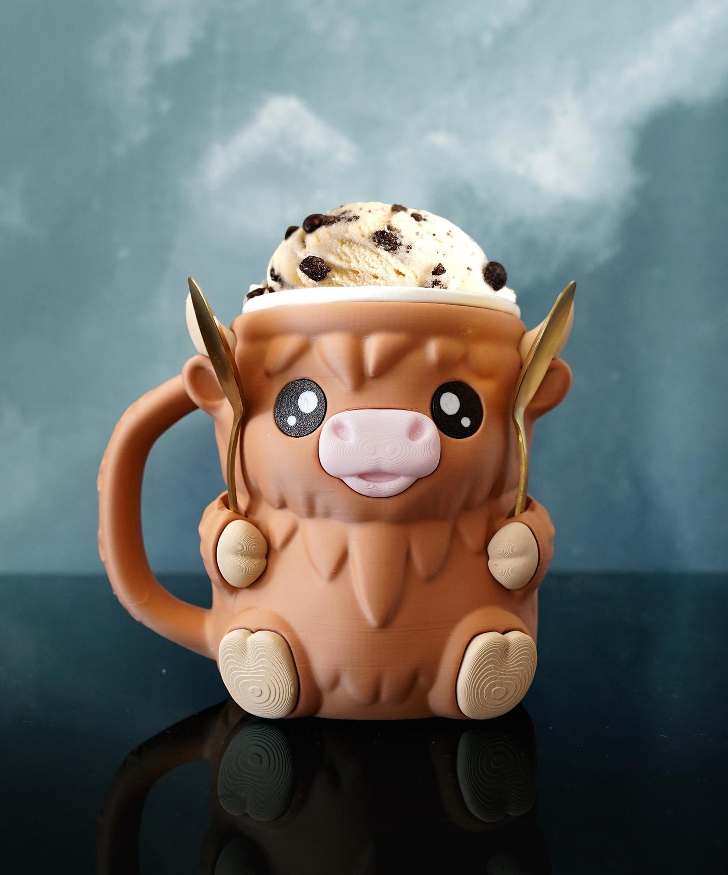 Ferdinand, the Highland Cow Ice Cream Pint Holder | Eco Friendly 3D Printed Pint Cozy Cute Gift for Ice Cream Lovers Pick your color combo