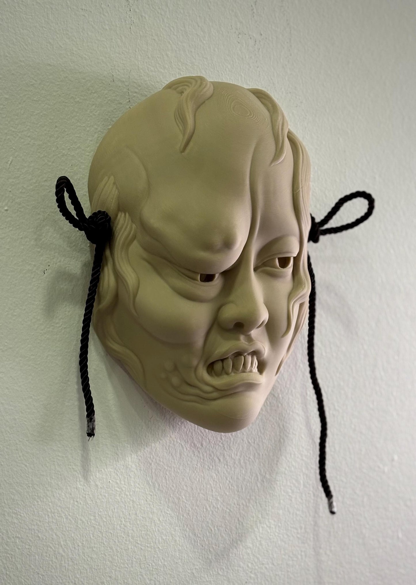Oiwa Mask – 3D Printed Japanese Ghost Mask (Vengeful Spirit of Oiwa)
