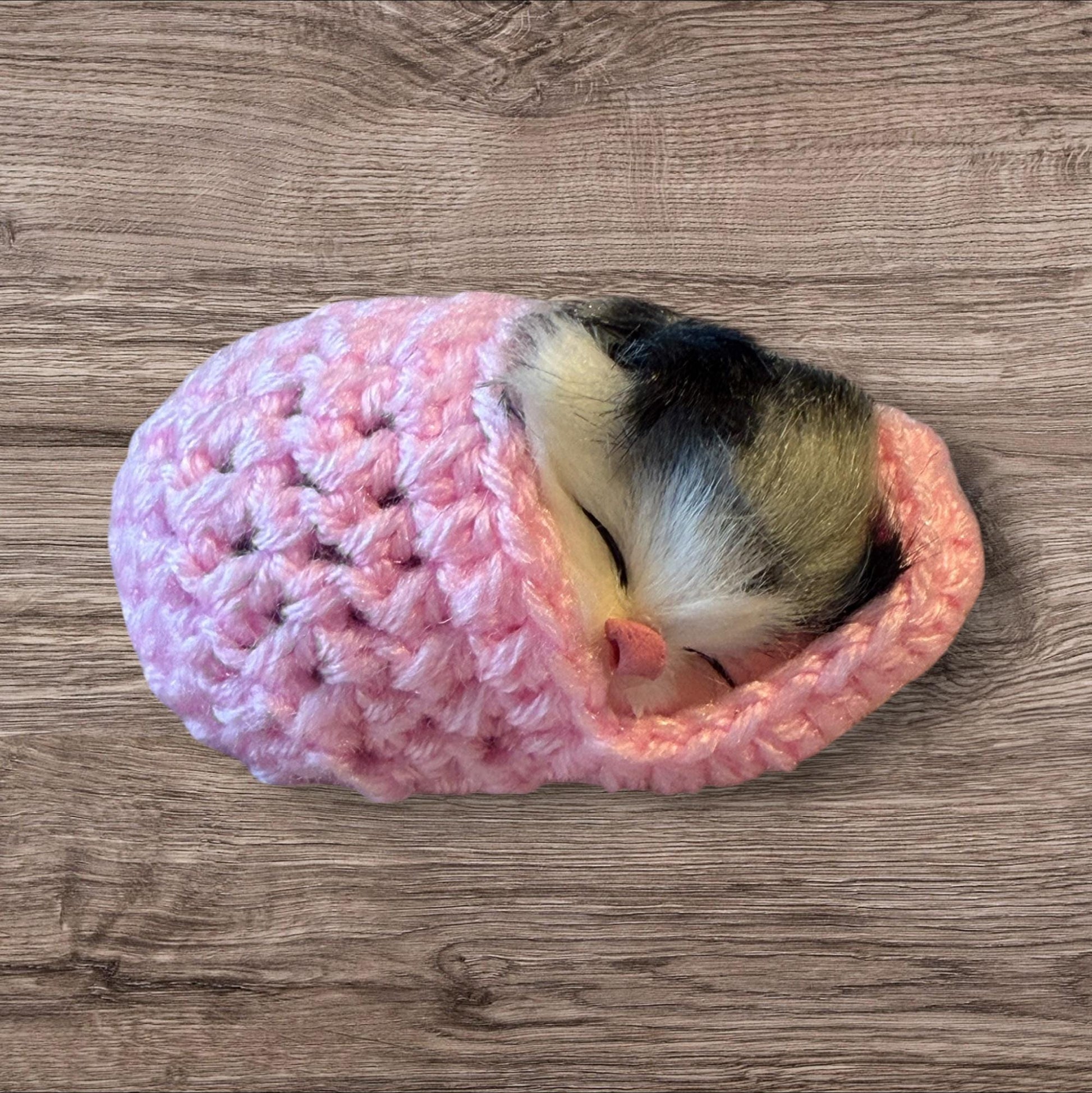 Handmade Cute Sleeping Kitten in Crochet Slipper With KeepSake Card Emotional Support Wellbeing Gift Sweet Decorative Keepsake