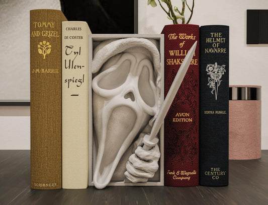 Horror Fan Book Nook | Creepy Bookshelf Insert for Horror Lovers 3D Printed