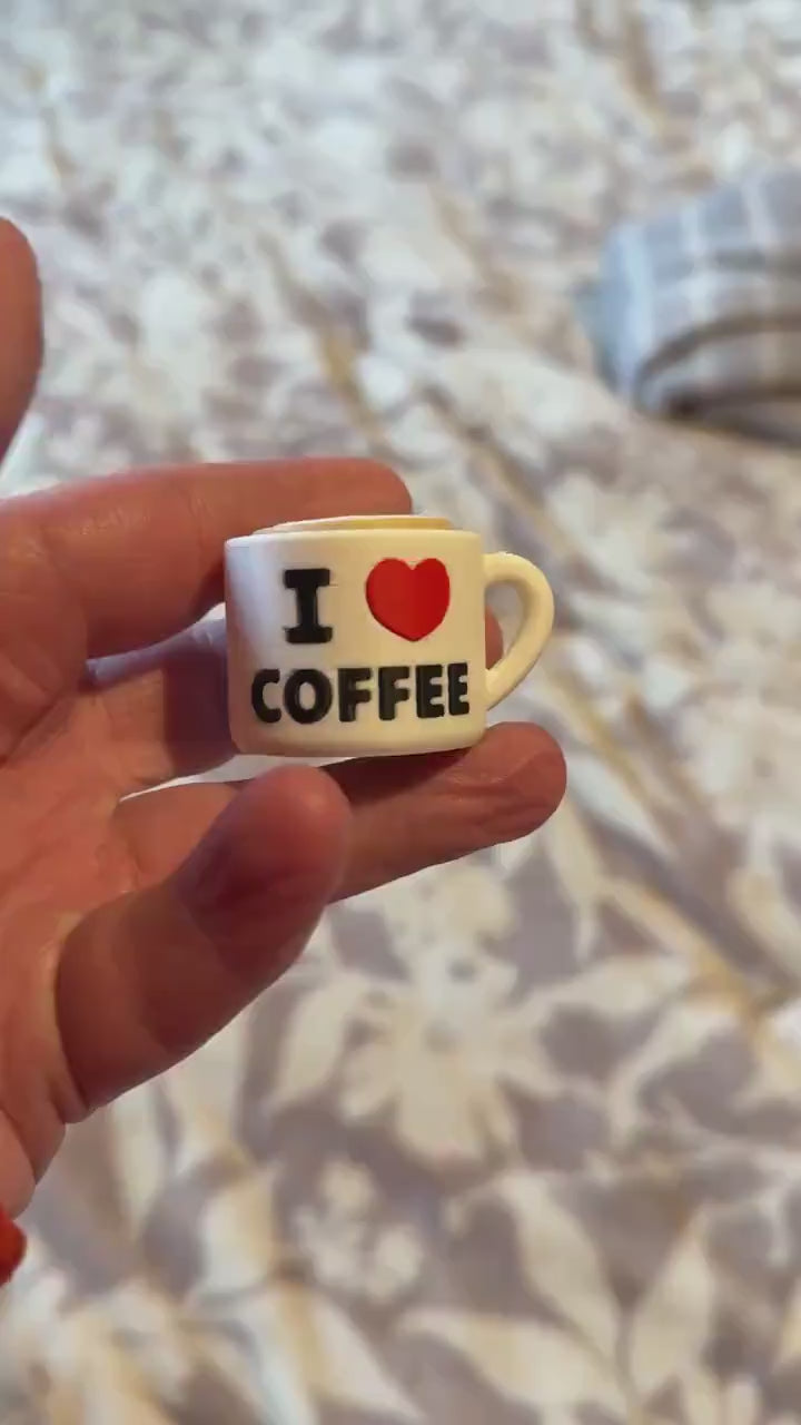 Adorable 3D Printed Coffee & Cream Clicker - Perfect Handheld Size!