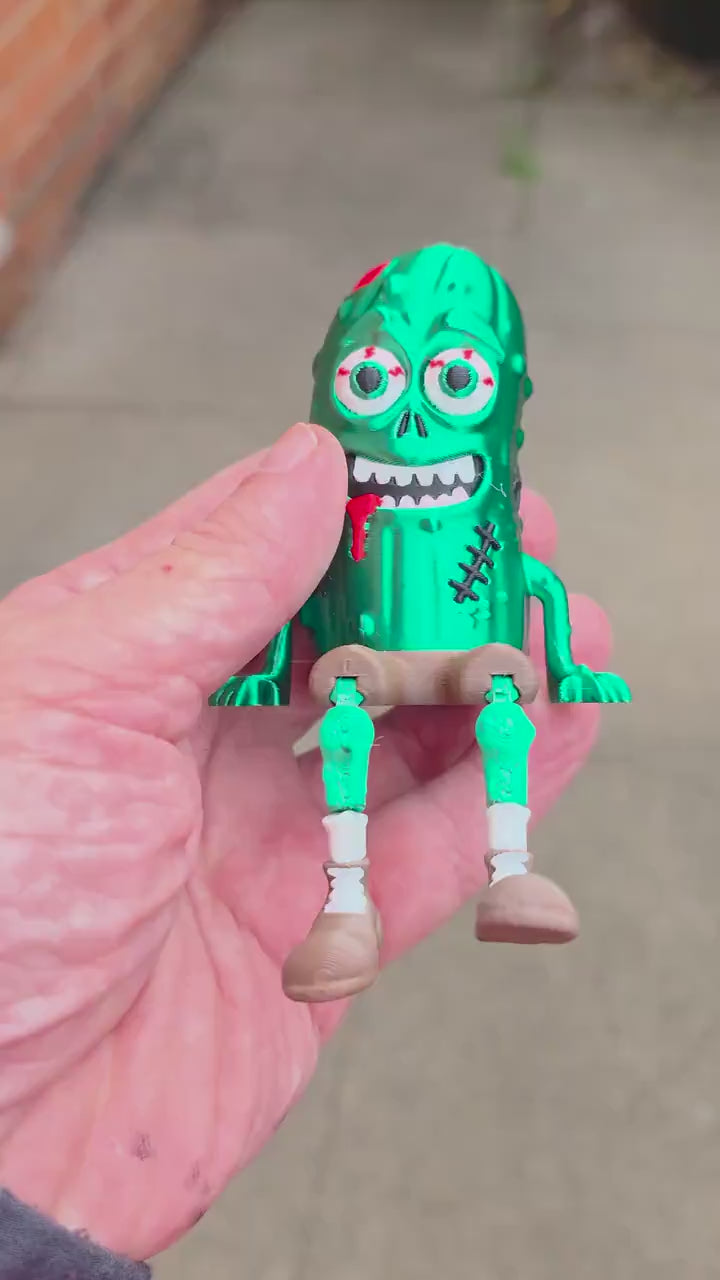 3D Printed Demented Pickle – Spooky Halloween Decoration