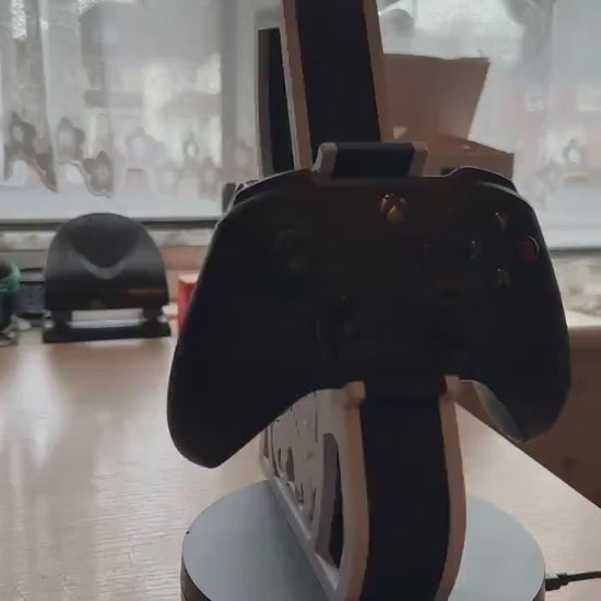 Level Up Your Gaming Setup with the 3D Printed Stormtrooper Controller Stand!