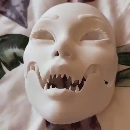 Geisha mask, Geisha Mask with Sharp Teeth - Unique Japanese Art, japanese mask