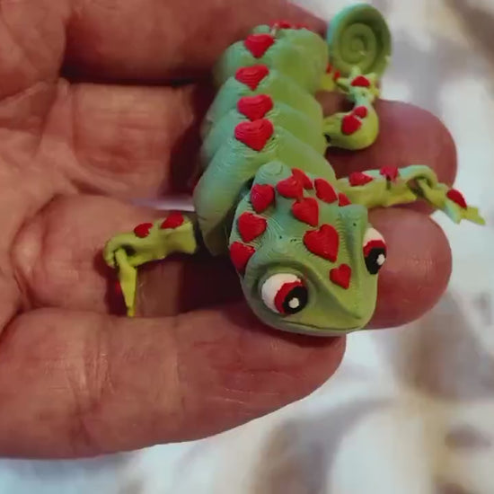 3D-Printed Be my Valentine Chameleon